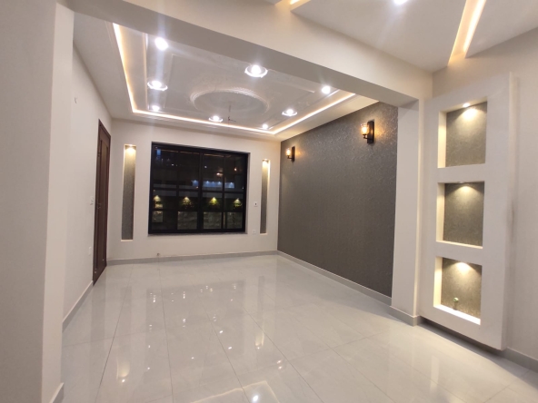 WhatsApp Image 2025-02-28 at 19.22.25_a08295bc